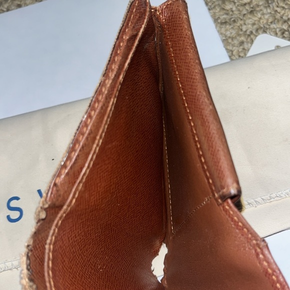 Louis Vuitton Wallet classic monogram style some signs of wear Final Price❤️🇫🇷 - Picture 6 of 13